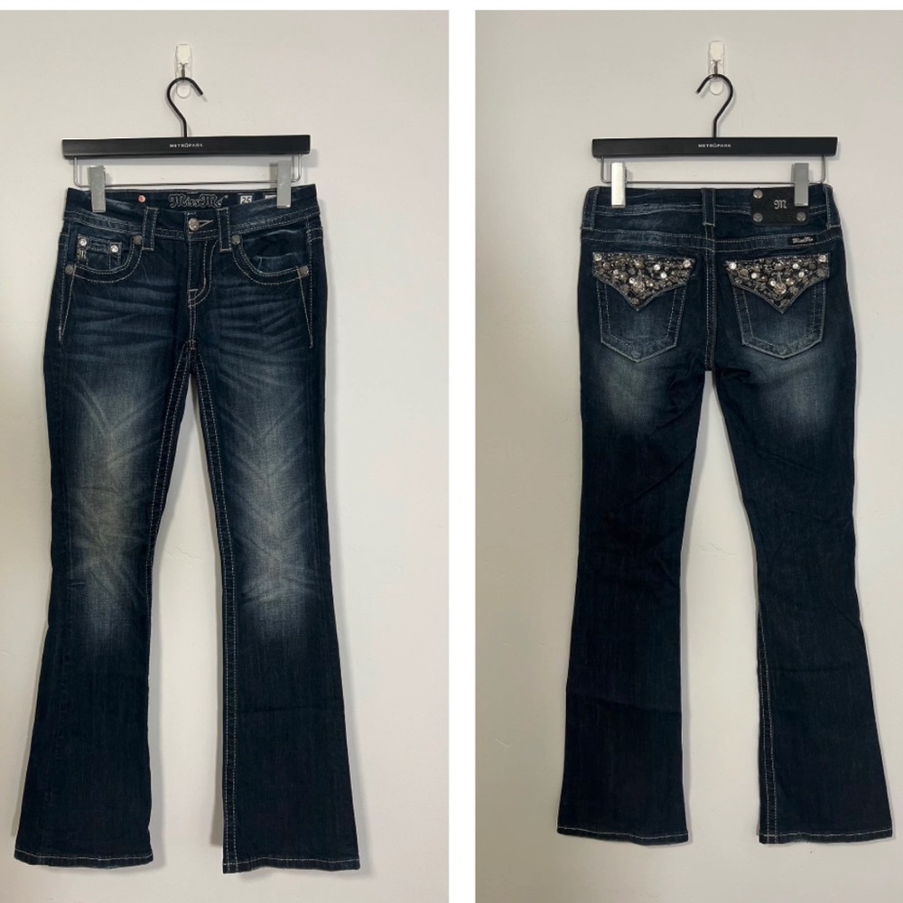 Miss Me | Fit: Mid Rise Boot | Embellished Pockets | Wash: Dark